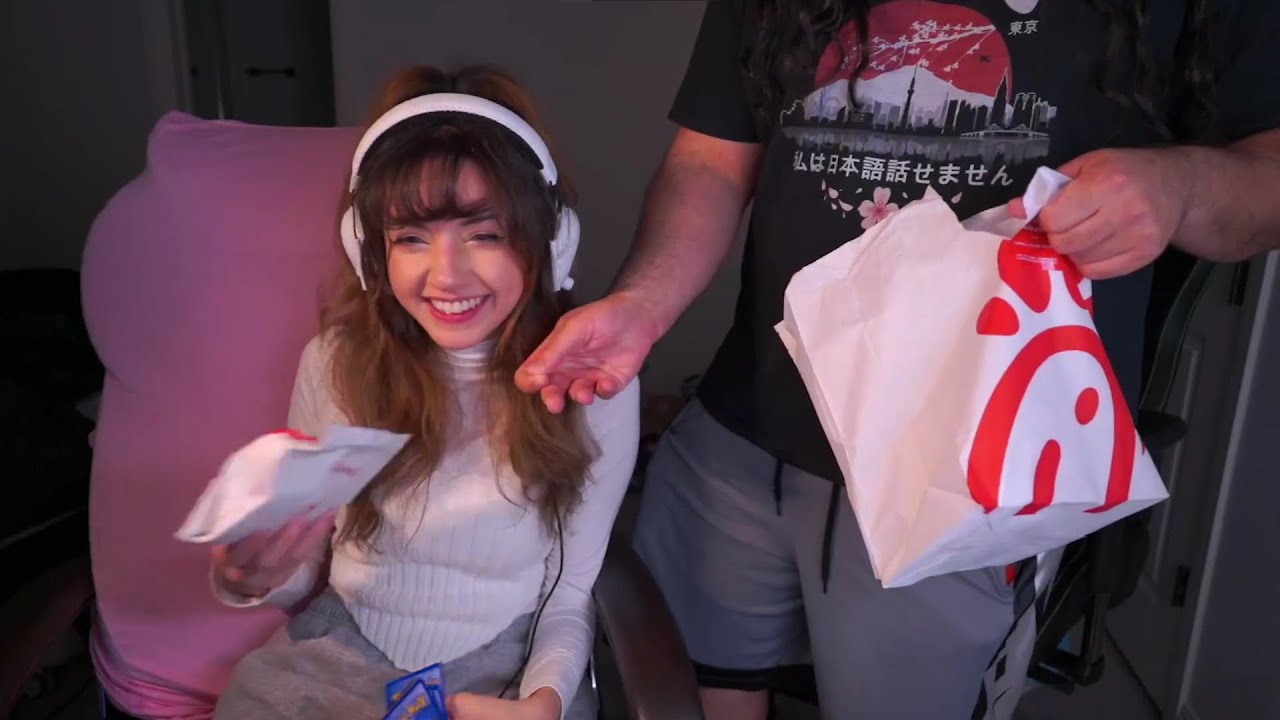 Esfand Surprises Bonnie With Chick-Fil-A - Cute Moment