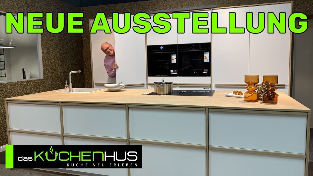 Die ersten Messe Neuheiten sind eingetroffen! Unsere neue Ausstellungsküche!