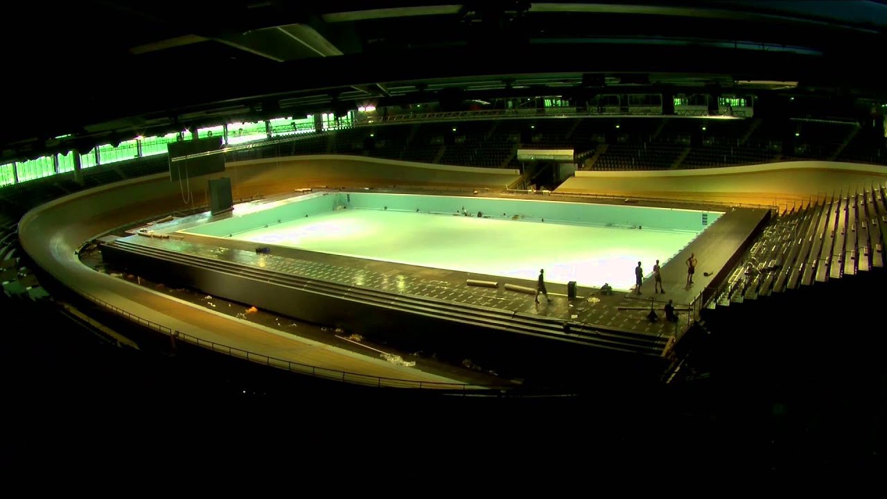 Zeitraffer: Auf- und Abbau der Schwimm-EM im Velodrom Berlin
