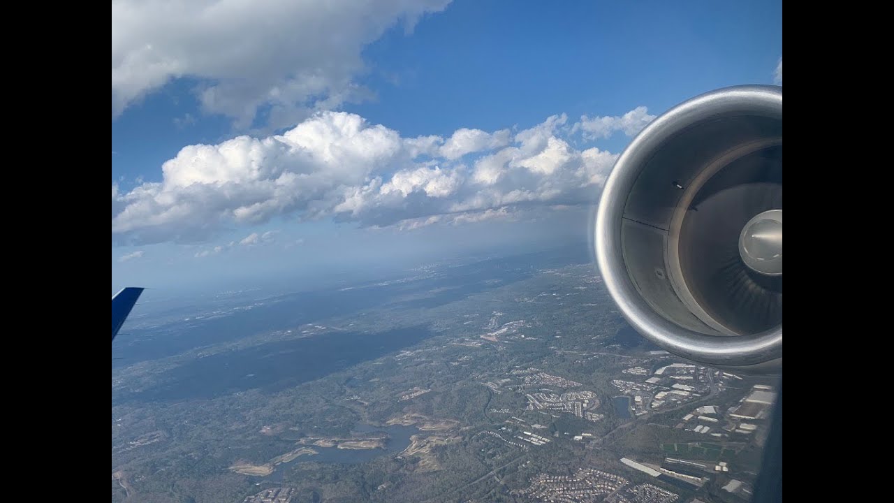 Delta Bombardier CRJ-700 taking off from Hartsfield-Jackson Atlanta International Airport(ATL)