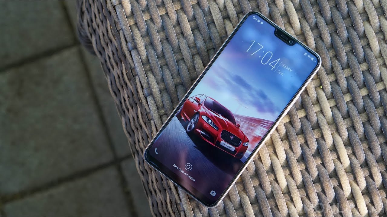 Vivo V9 Review - The Selfie Camera SmartPhone Unboxing