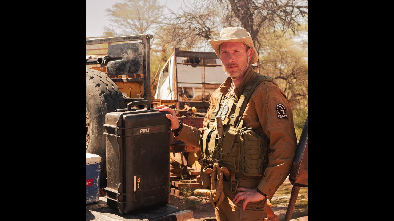 Notre Valise PELI AIR 1535 en AFRIQUE ! Le Drone est bien protégé. Comme les ANIMAUX !