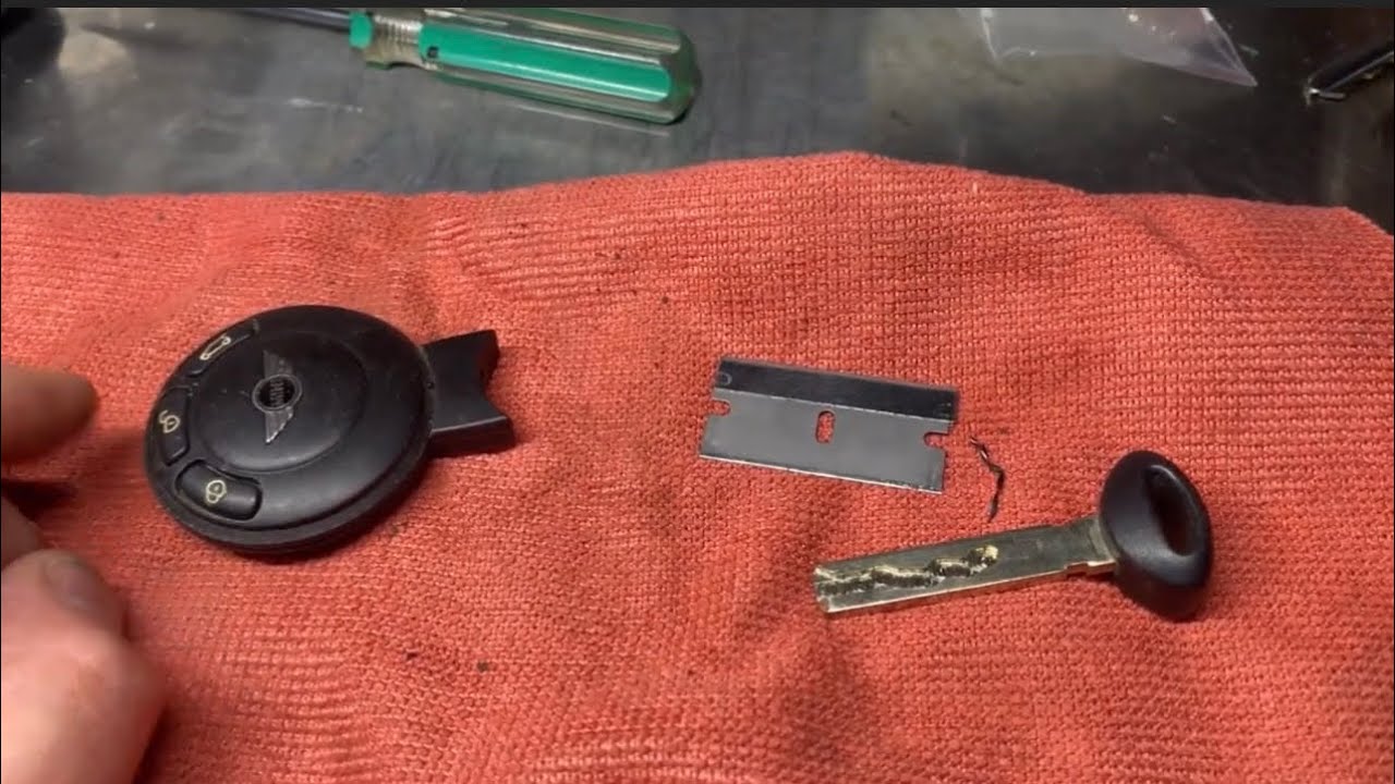 Mini Cooper Key Fob Case Replacement Using a Good Used EBay FOB