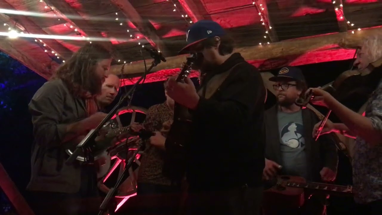Greensky Bluegrass &lsquo;&rsquo;I&rsquo;m Still Here&rsquo;&rsquo; w/ Tim Carbone | Late Night Stage | Shagbark Farm 7/18/21