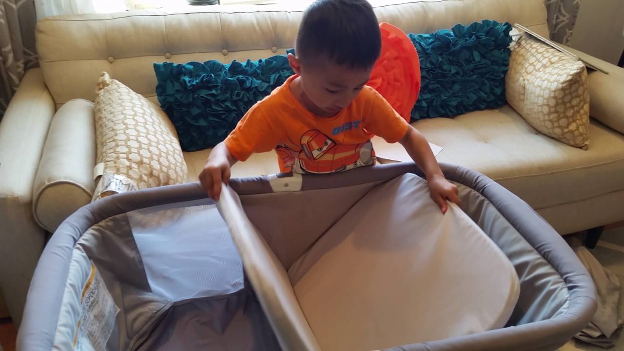 Chicco Lullago Portable Bassinet