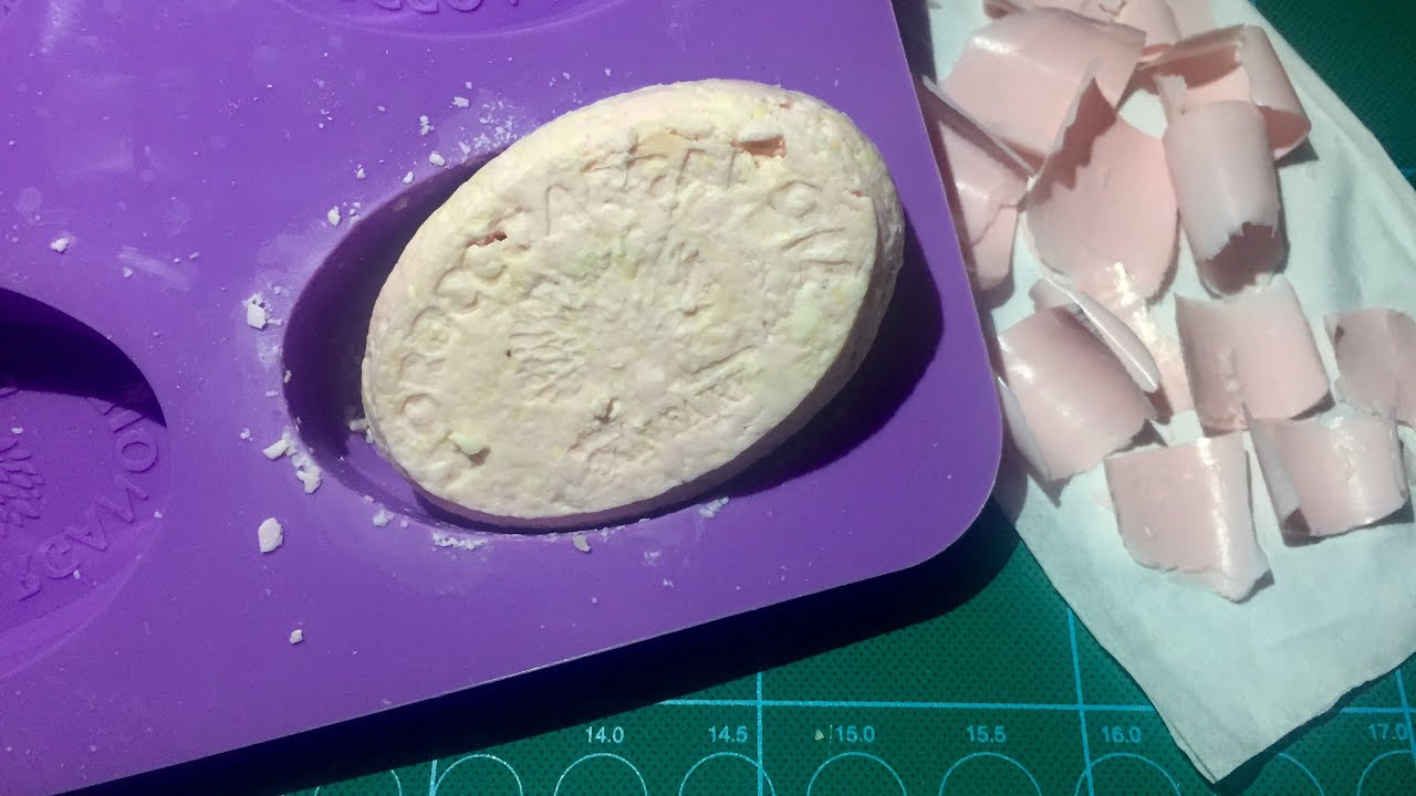 ASMR : Recycling Soap Cutting