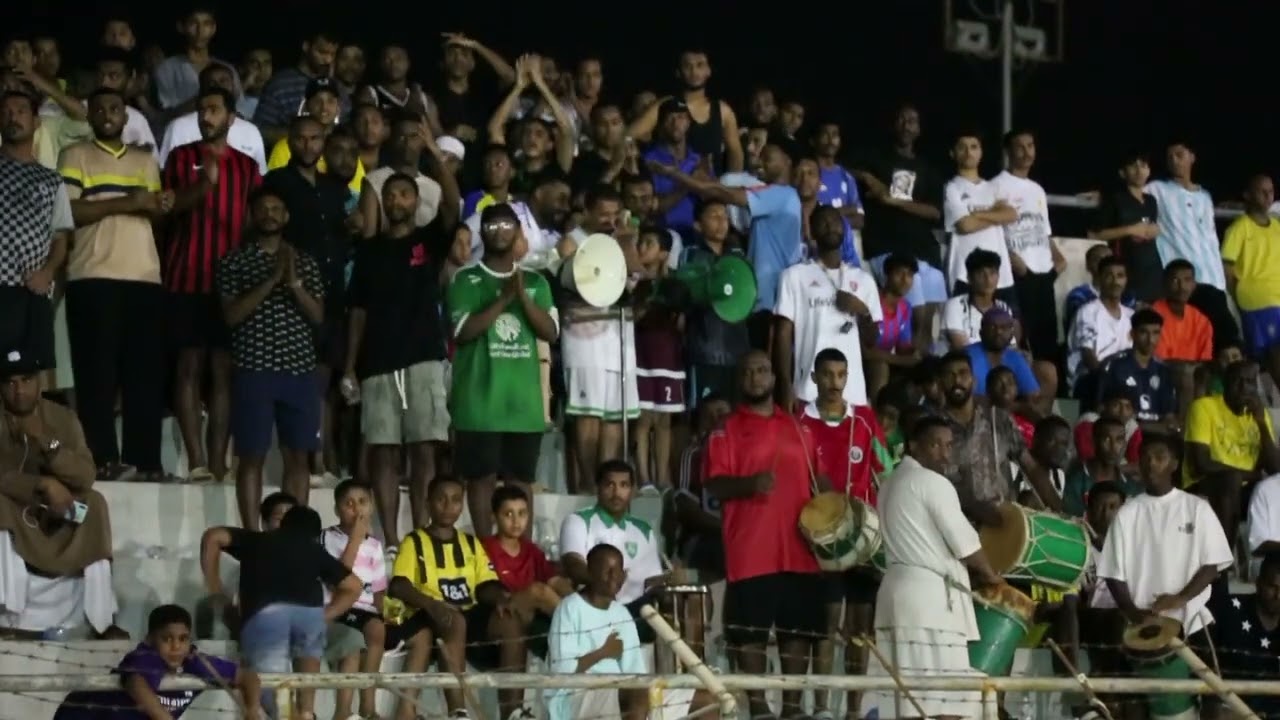 جمهور فريق الحرف بقادة الرندي