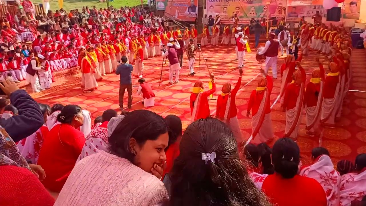 खड़ी होली लोहाघाट (डेंसिली की होल्यार)