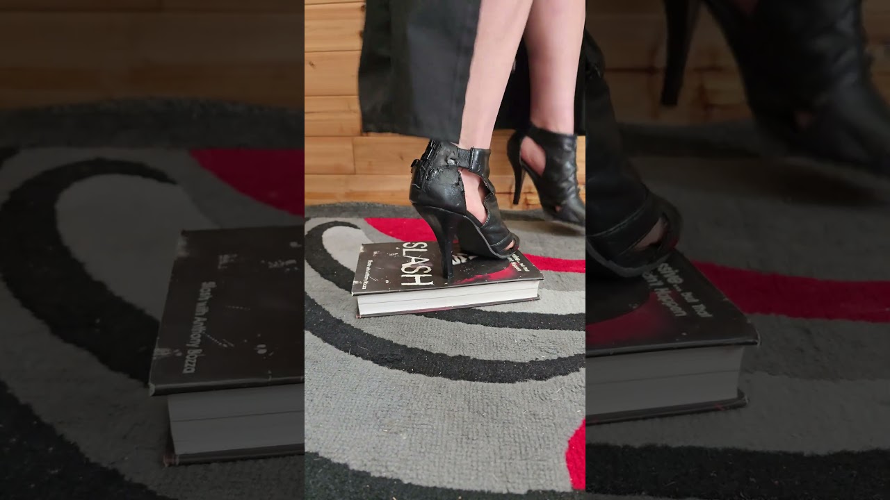 Book crush in heels #asmrcrush #highheels #crushtest #walkinginheels #Pebbles
