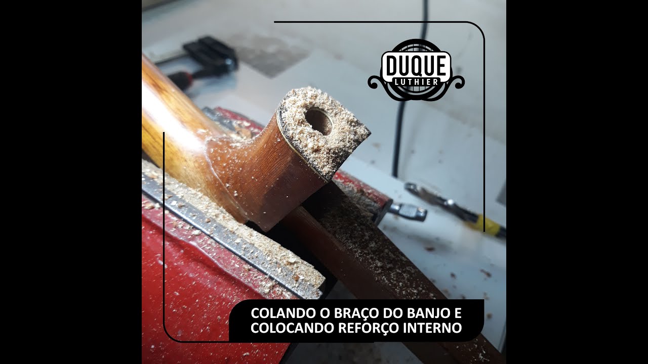 Colando braço quebrado do banjo e colocando reforço interno