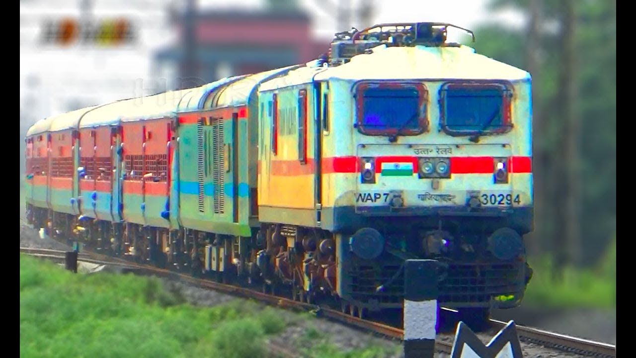 LHB Coaches UP/Down Poorva Express via Patna (PT) with 12330/West Bengal Sampark Kranti Express (PT)