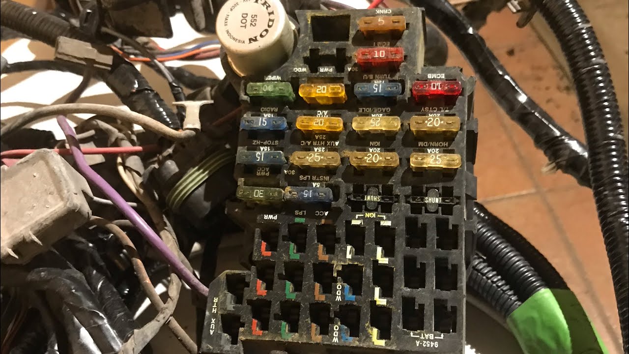 Square body electrical harness