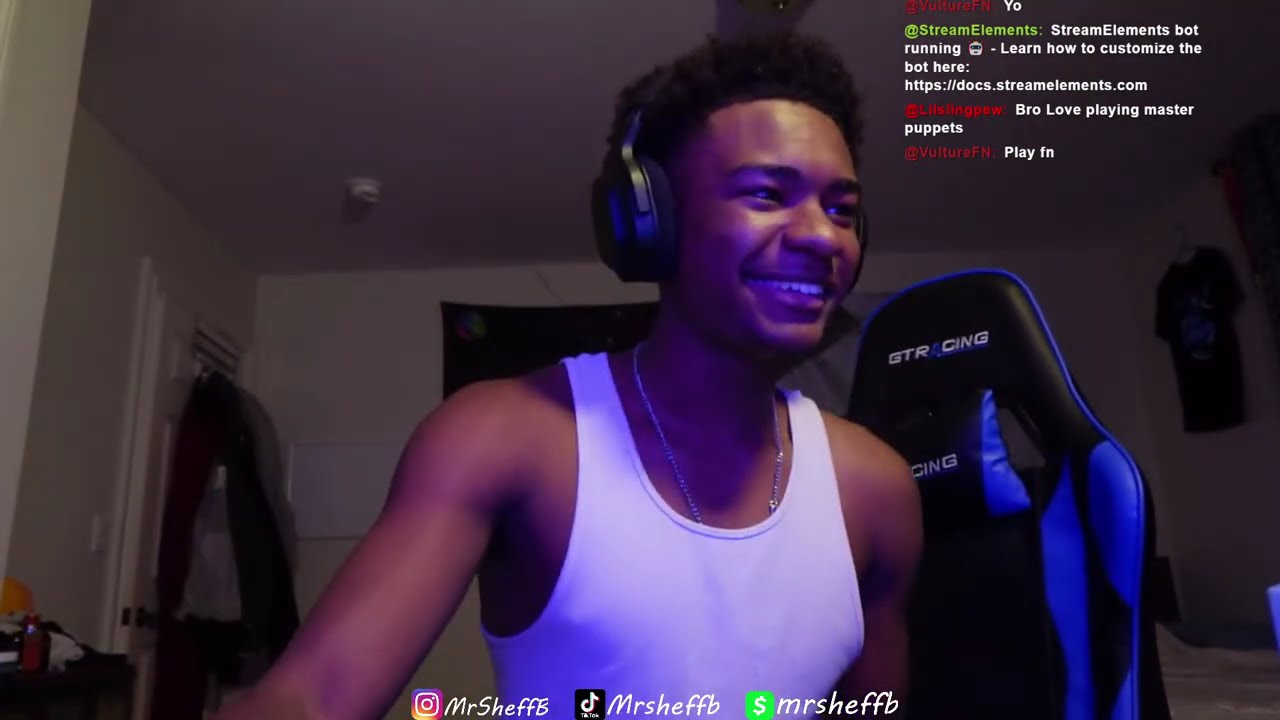 🔴*Live* 80 more subs till 900