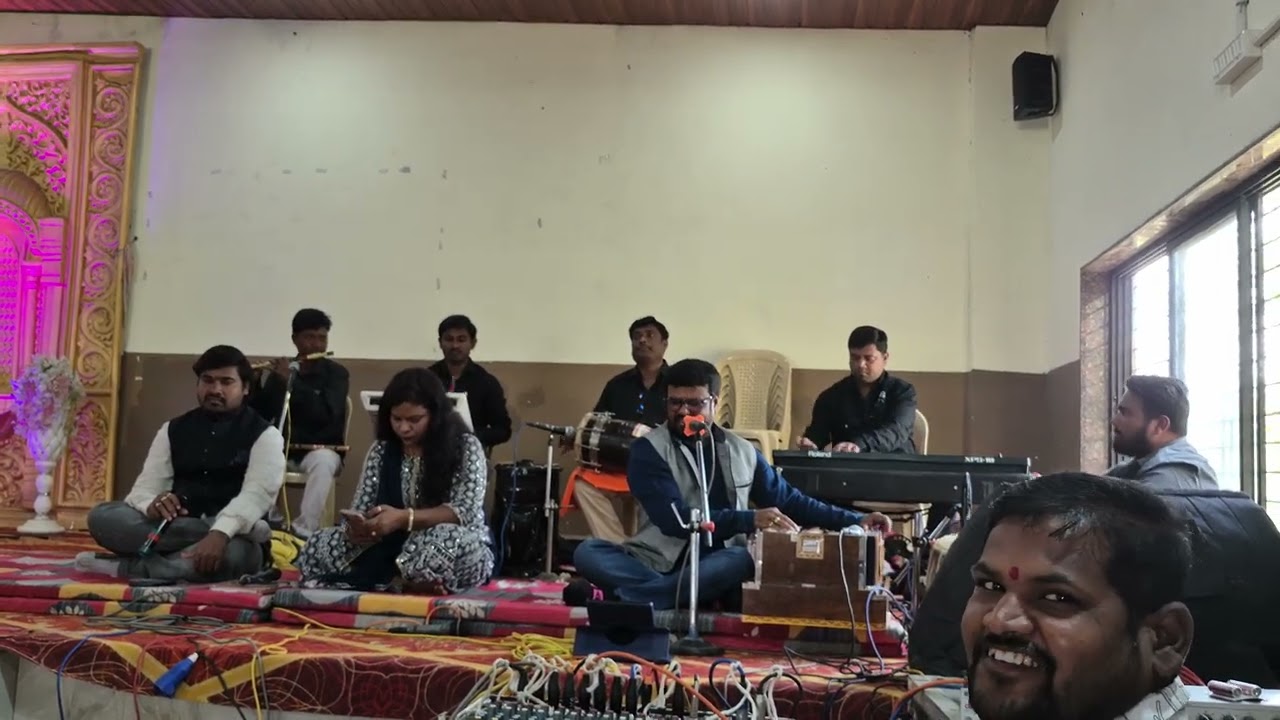 एक राधा एक मीरा..!!  #vairalshort #song #vairalvideo #music #bollywood #trending 