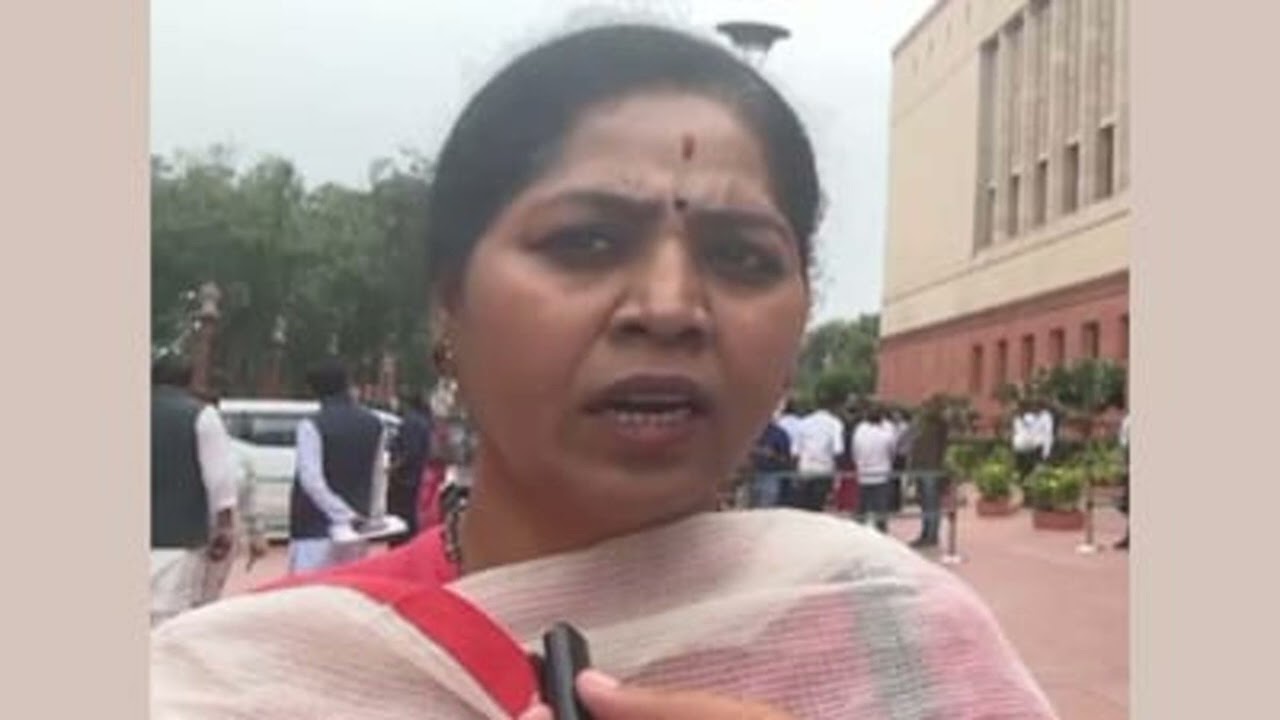 My Chain Was Snatched In Secure Chanakyapuri Congress MP Says Delhi Joggers Cop Didnt Help
