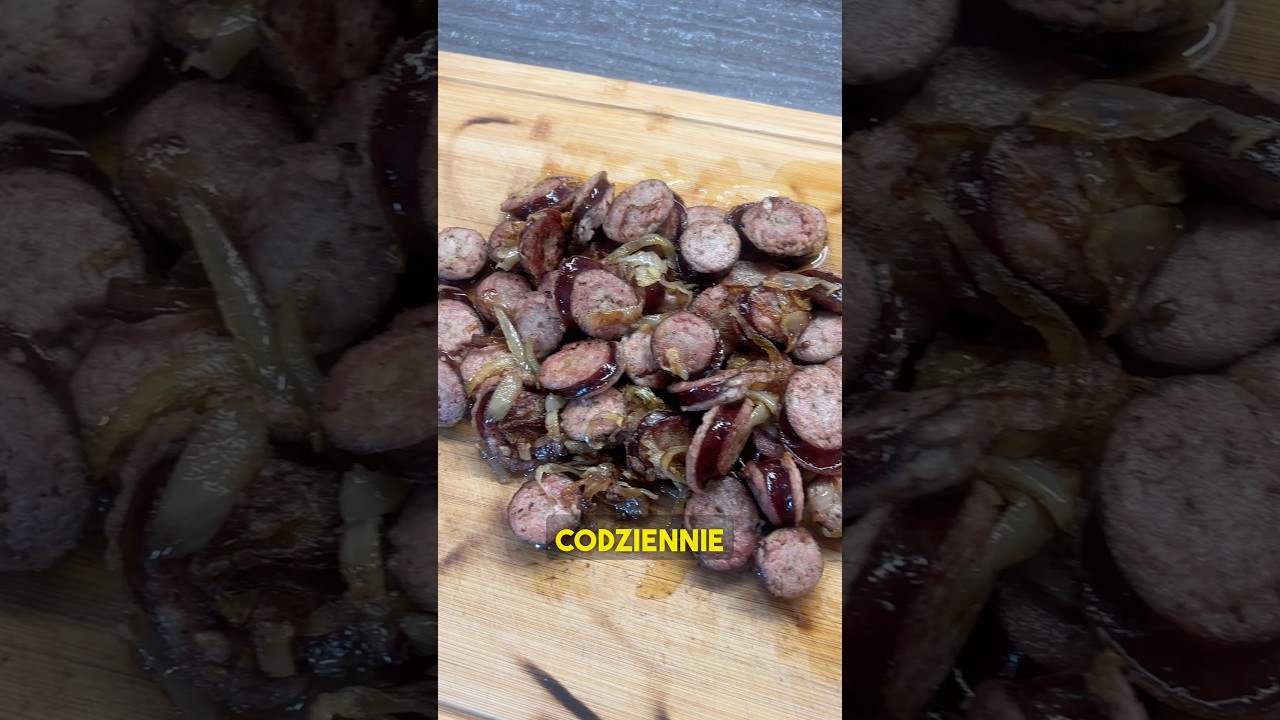 43/100🥩🍓 ANIMAL BASED (7zl) A wieczorem dalej zrobiłem shake 3k kcal żeby dobić makro😅