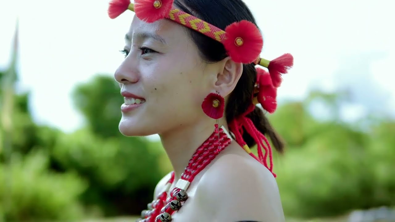 Mungmung Api Anar ft Lucy Anar ( official MV)