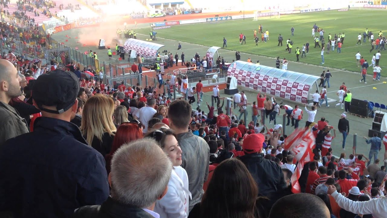 Valletta vs BKara 2014 - Final Whistle & Pitch Invasion