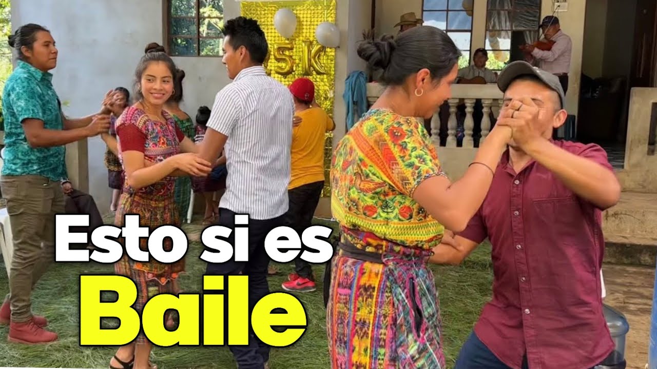 Lindas Mujeres Bailando Con Música De Violin, En Nuestra Fiesta de 25k