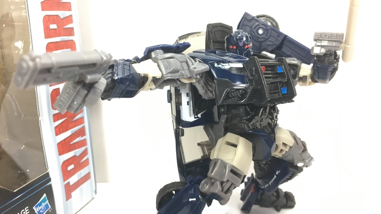 Transformers The Last Knight Deluxe Barricade Chefatron Review