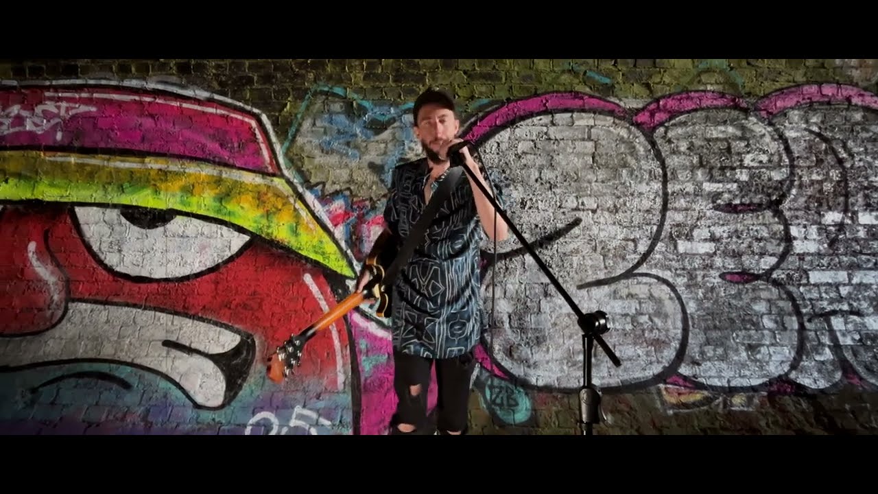 MC BEAKY - 'Woman' Live Performance