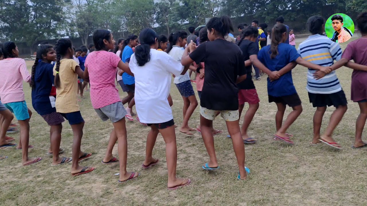 ST. XAVIER'S HIGH SCHOOL INTER COLLEGE LUPUNGUTU. CHAIBASA.JHARKHAND GIRLS DANCE JHARKHAND CKP