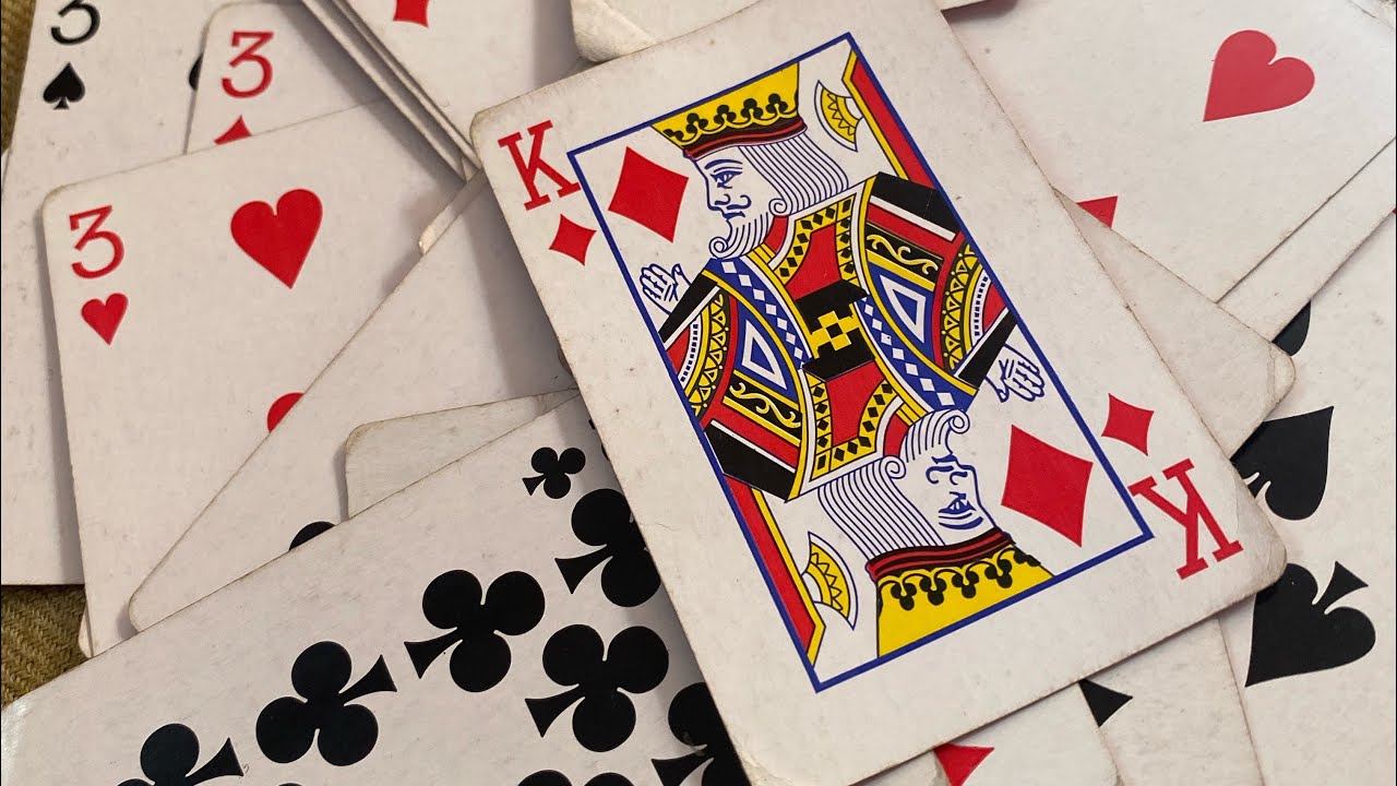 Card game with my friend (Bazaar)!!!