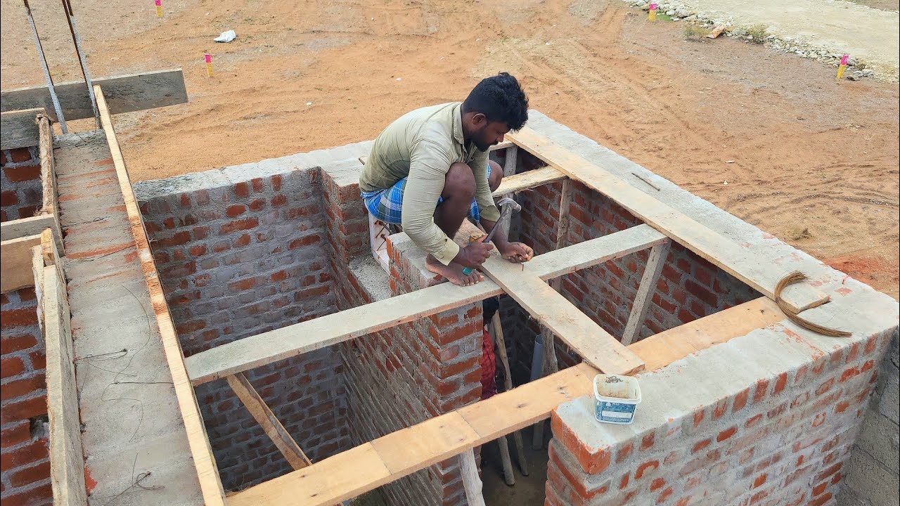Construction of Bathroom Slab Formwork Accurately|OutSide Toilet Roof Centring Work
