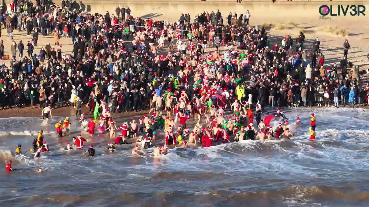 The FREEZING COLD Lowestoft Christmas Day Swim 2025!