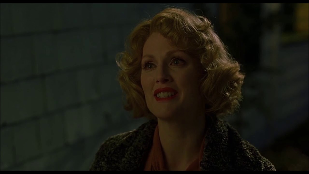 Far from Heaven sad scene - Julianne Moore