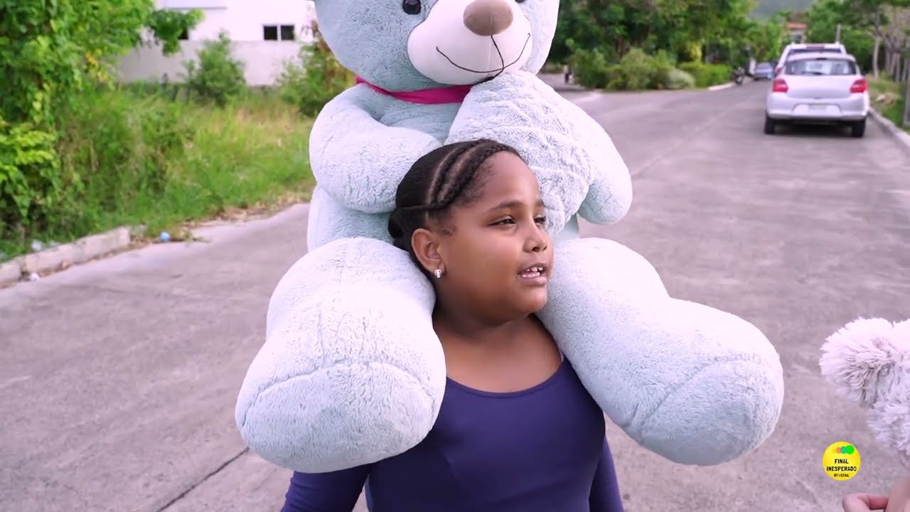 Luciana quiere que yesenia no sea amiga de navila