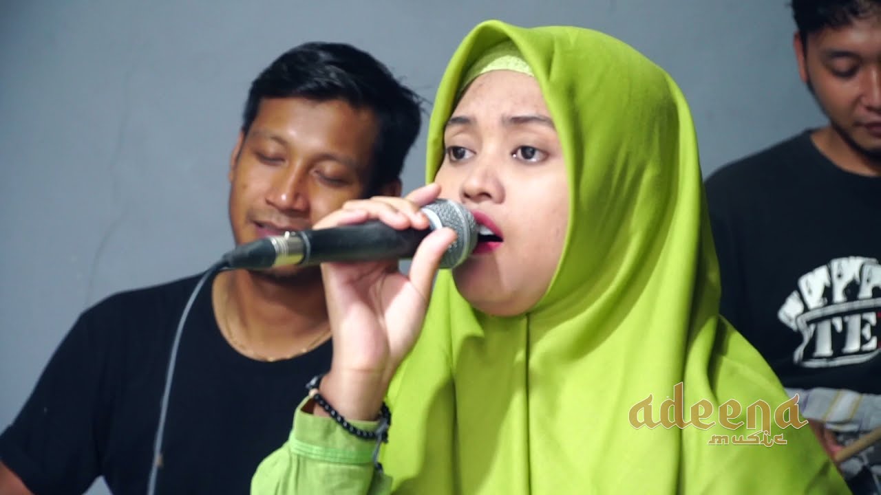 #Hastina #Adeena Semoga Peperangan Nuklir Tidak Terjadi .. Amin -- Adeena Music