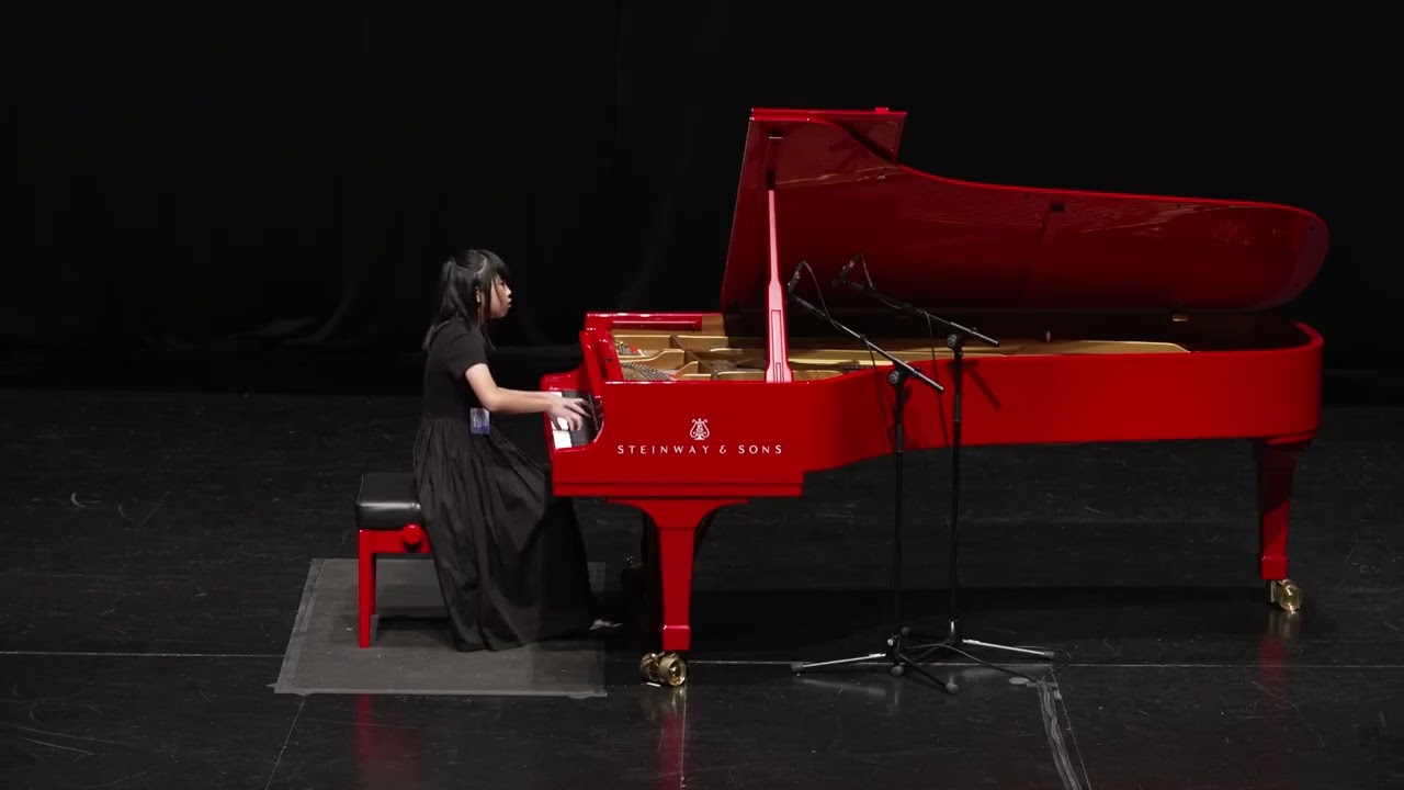 Elinor (11), Chopin op 27 no 2 and Ravel Oiseaux Tristes