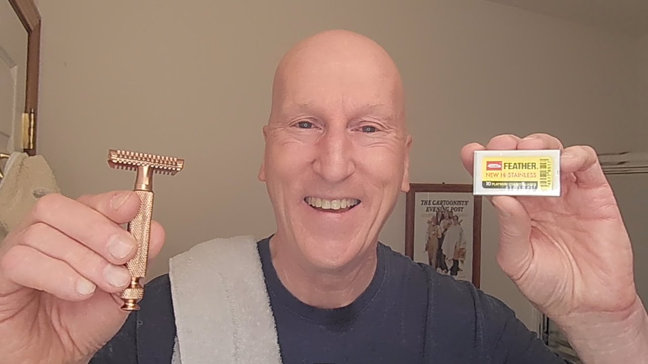 PAA Copper Ascension Razor with a Feather Blade