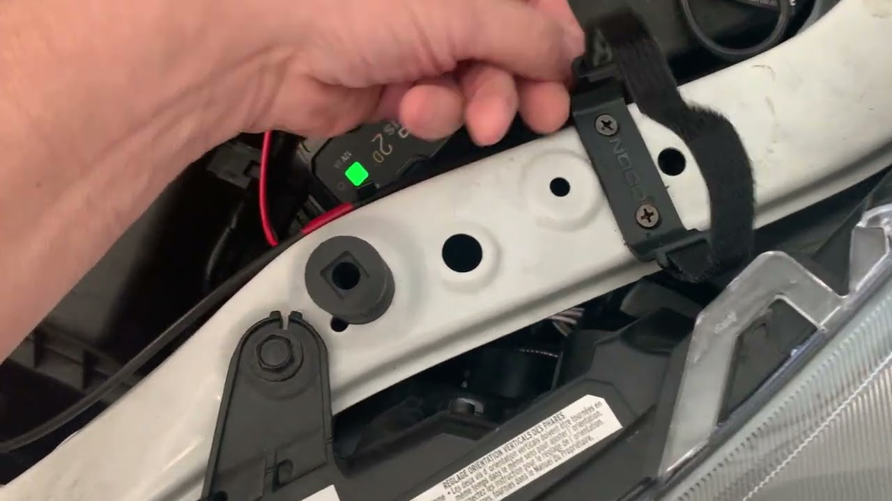 Review - NOCO GENIUS 2D: 2A 12v Smart Onboard Battery Charger/Automatic Maintainer