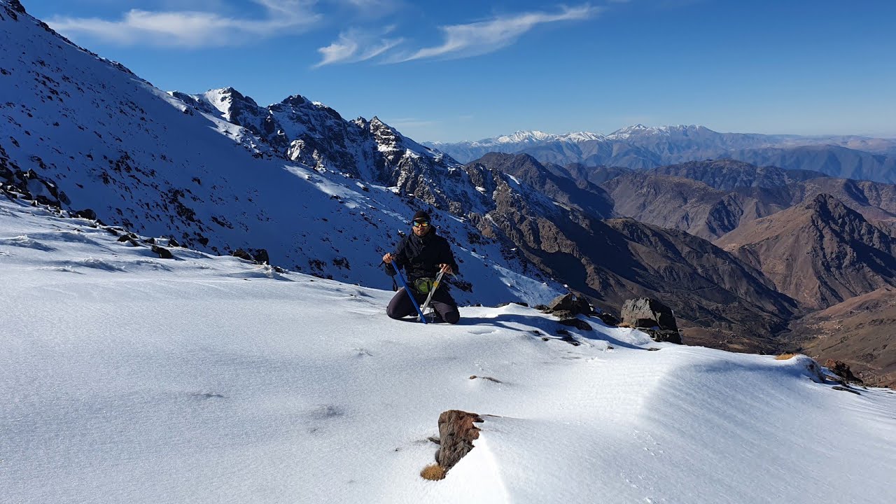 jbel bouygnouan grands atlas maroc جبل بويكنوان تاشديرت الاطلس الكبير المغرب