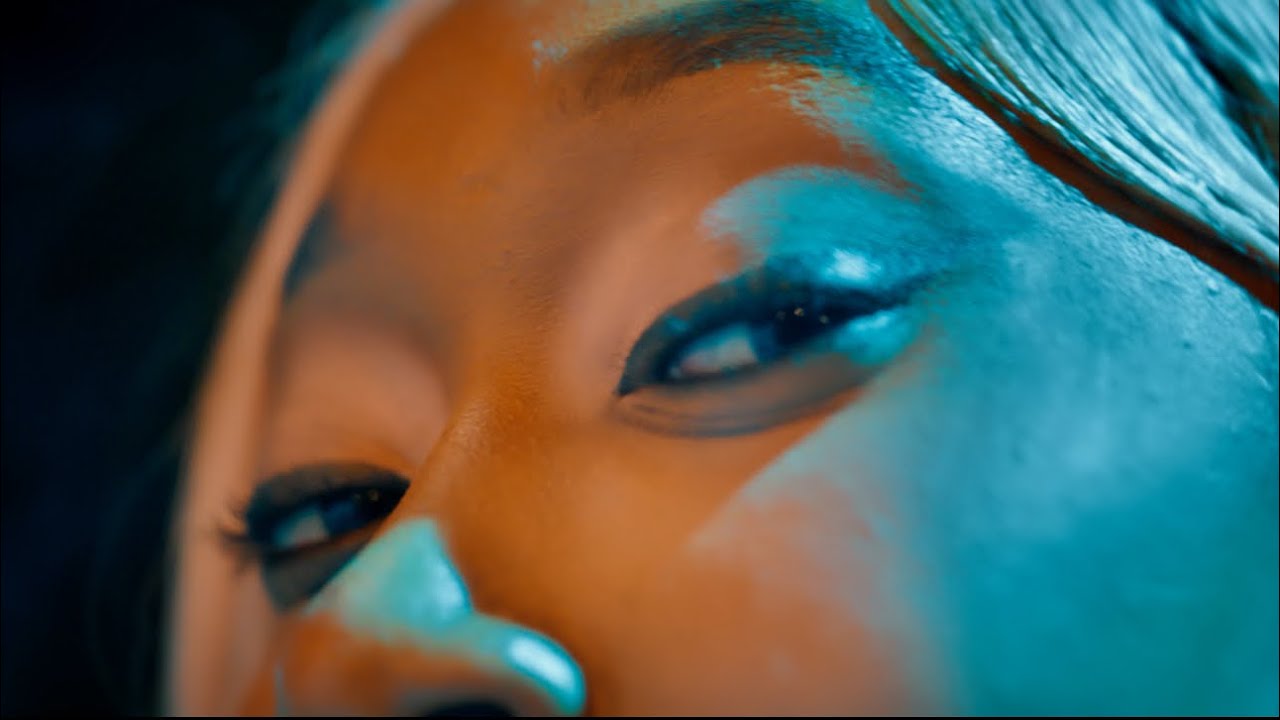 Tipsy Gee - Unanijua Unanskia ( Official Music Video )