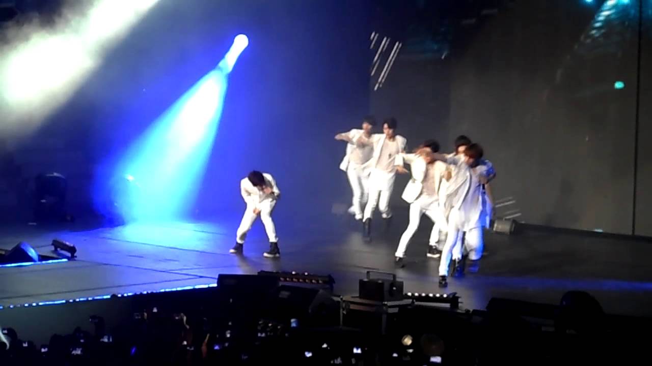 Fancam 141030 Music Bank Mexico Infinite Back