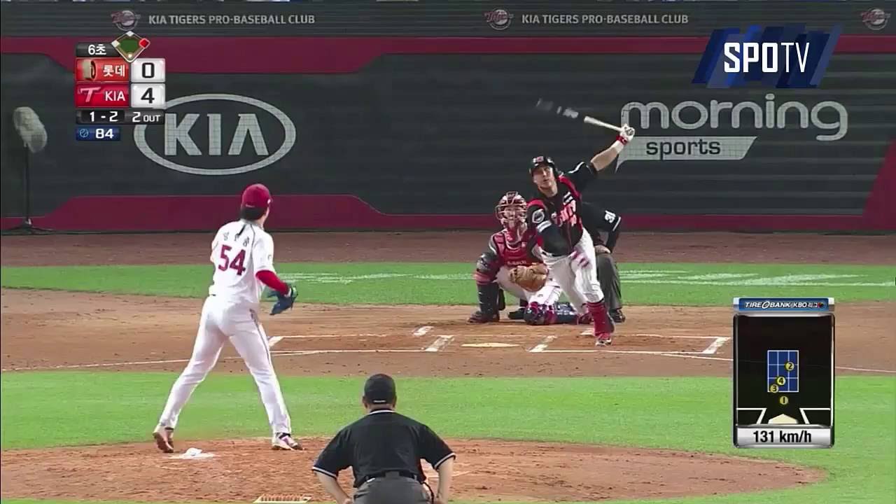 3B, Jae-Gyun Hwang HR #10 (6/23/16) vs. Kia Tigers