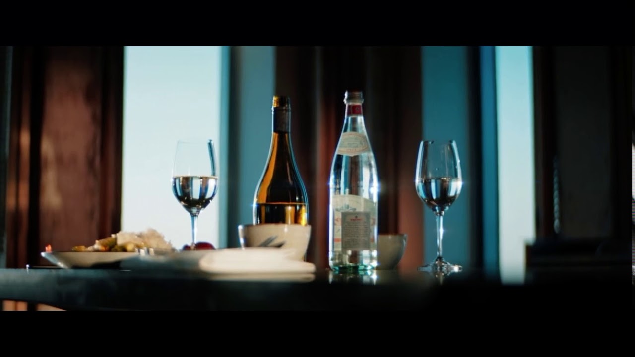 Frenna - Dat is mijn kind niet Ft. André Hazes  (Official Video)