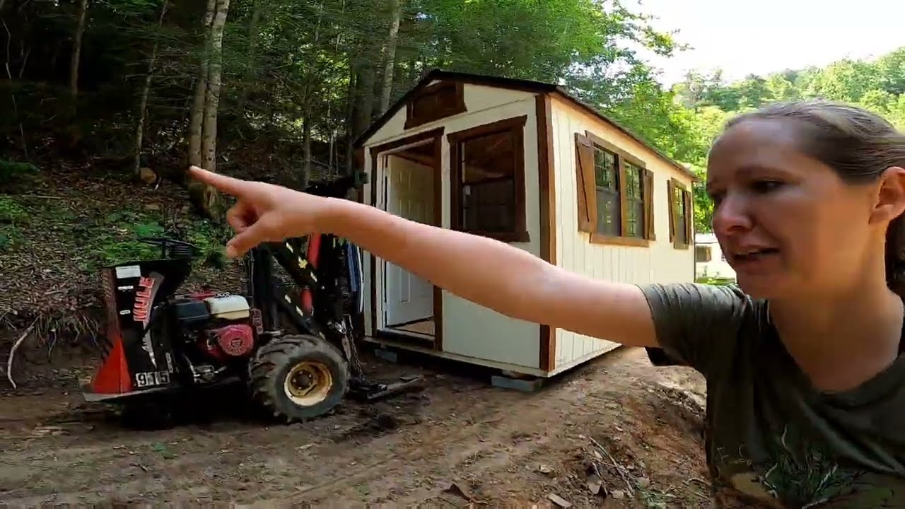 Tiny Cabins AND Bathhouse are HERE and set up!! Campground build 2022