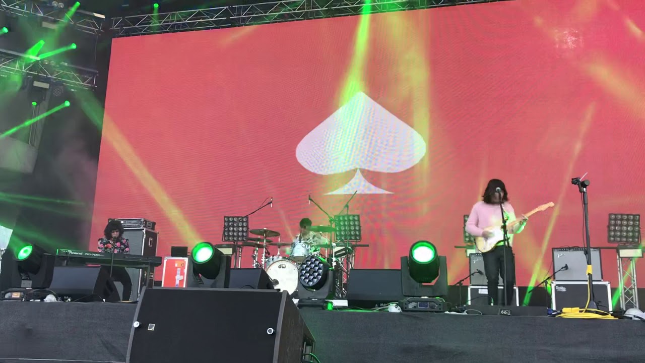 Bata, Dahan-dahan ( IV Of Spades)