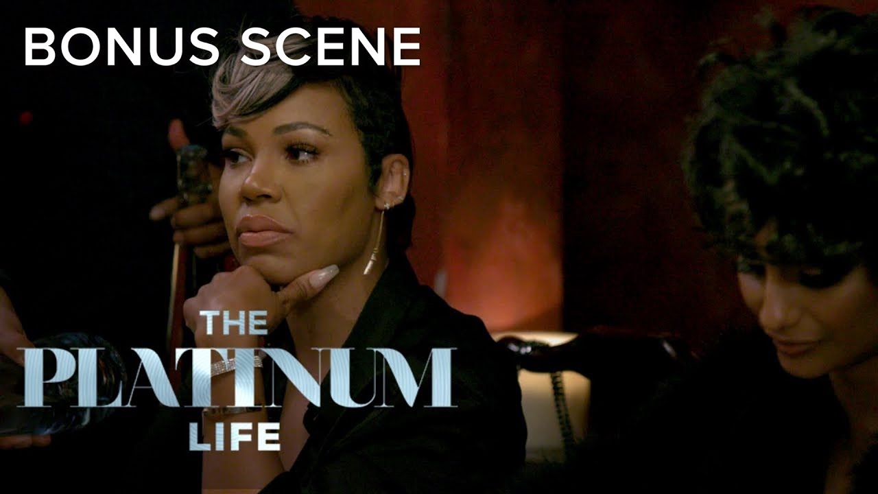 Asiah & Crystal Settle Their Feud On 