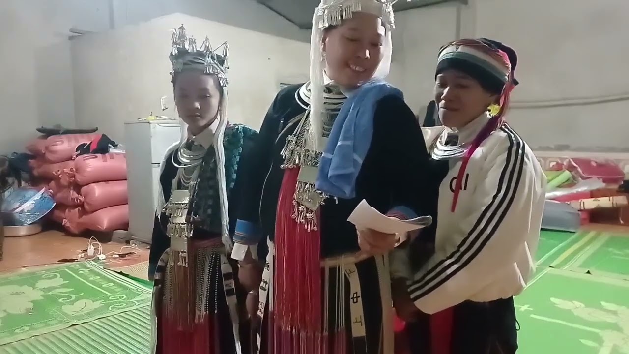 Đám cưới người dao √Phong Đưa tin vui 
