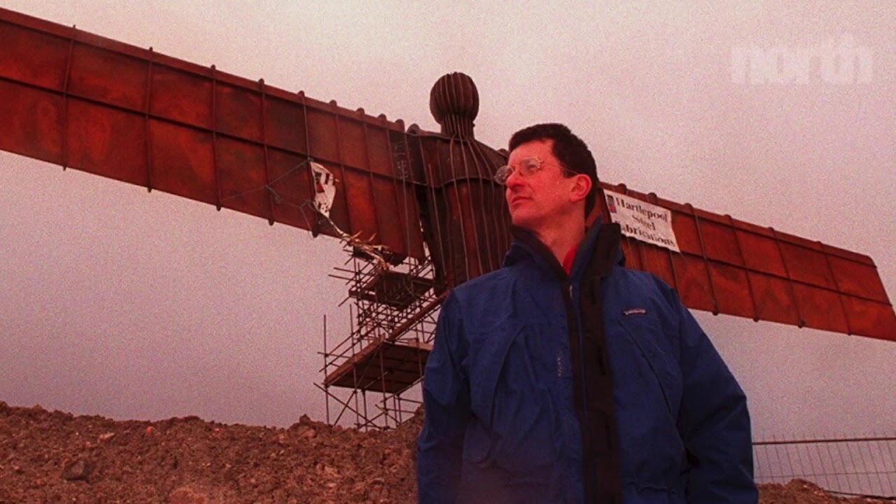The Gateshead Angel of the North is installed in 1998