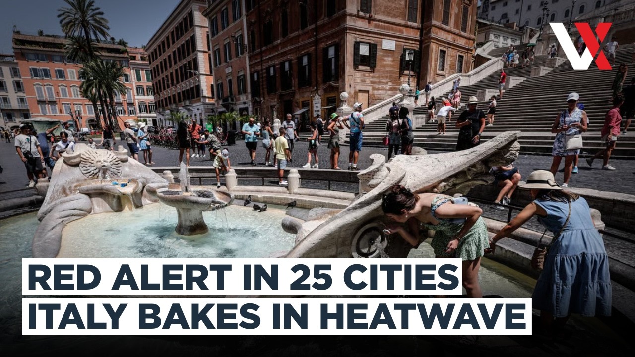 Italy Heatwave Scorches Rome | 25 Cities On Red Alert As Tourists Battle 40&deg;C Heat | VERTEX