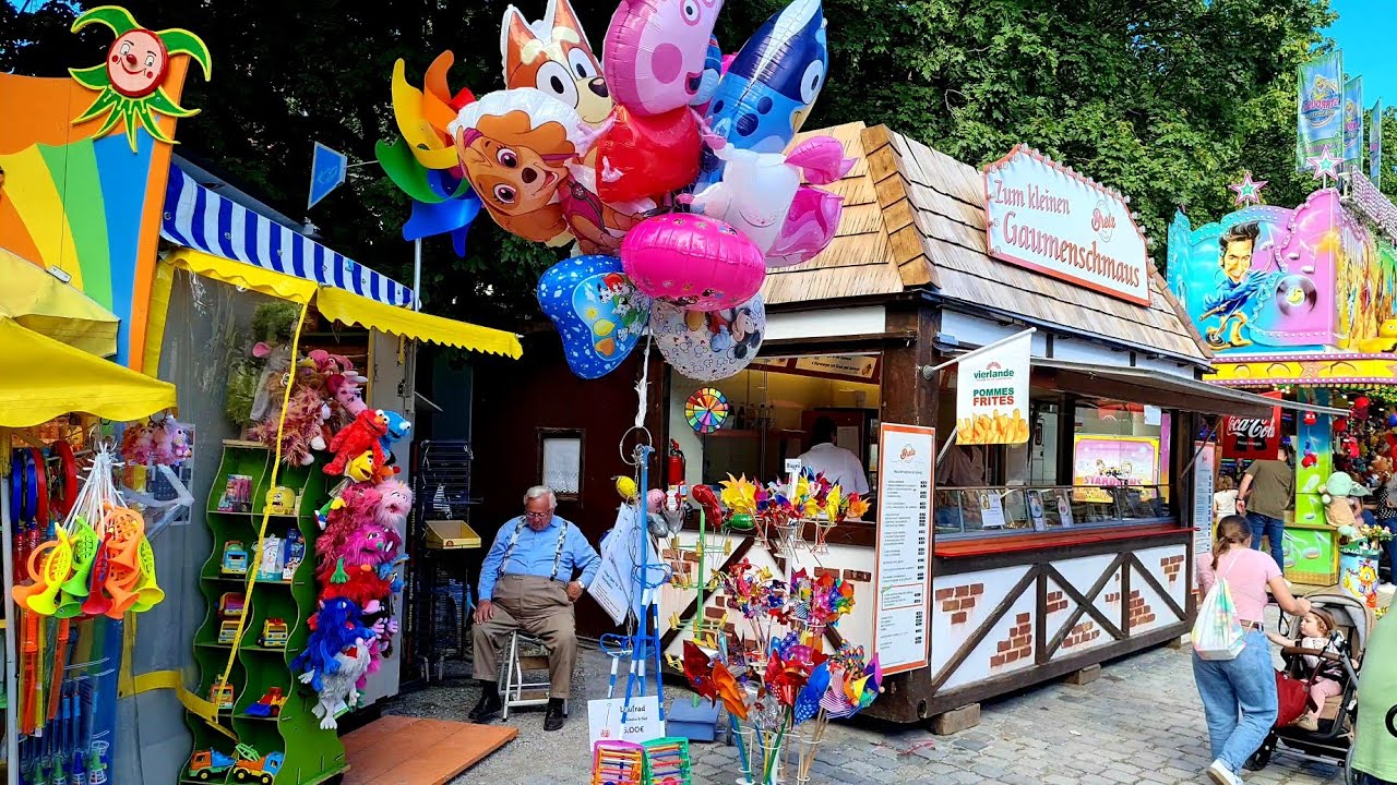 Auer Dult (Jakobidult), Munich (M&uuml;nchen), traditional market, Germany, 2023