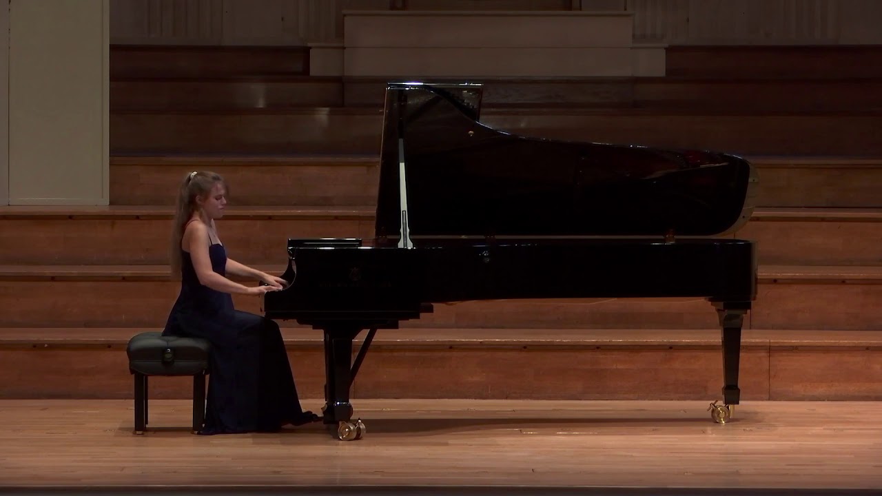 Szałucka plays Beethoven - Piano Sonata no.6 in F major op.10 no.2 2nd mvt