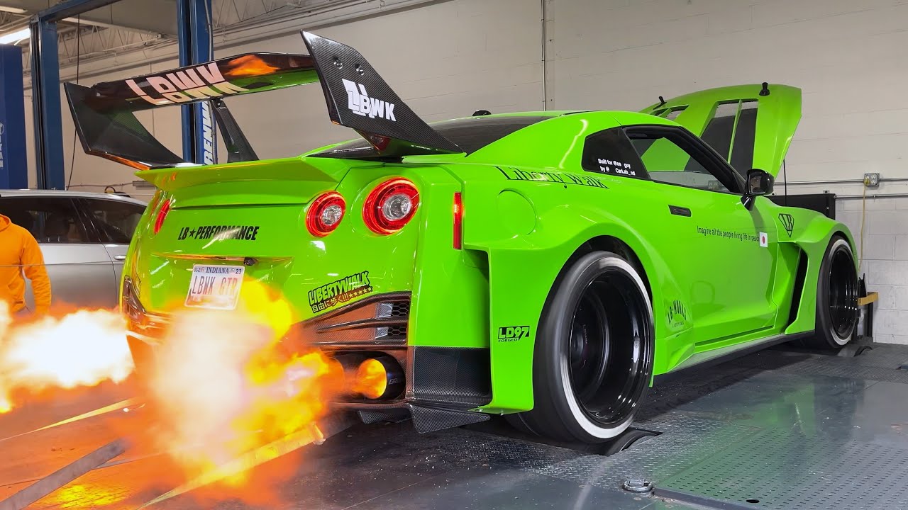 Liberty Walk NISSAN GTR R35 Dyno Pulls