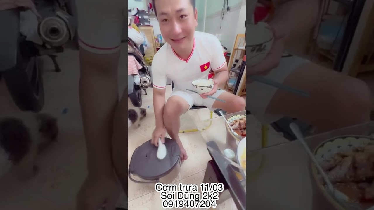 Cơm trưa 11/03 c&ugrave;bg Dũng 2k2